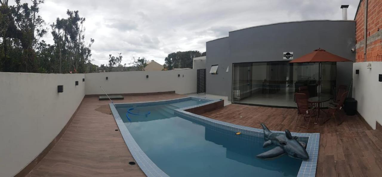 Casa ampla e espaçosa a 200m do mar! Guaratuba Exterior foto